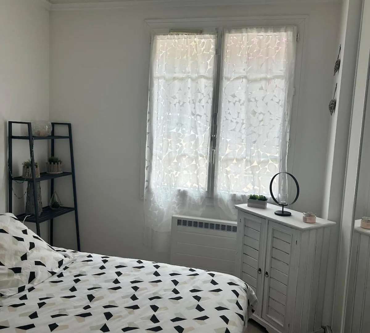Cozy Apartment With Parking 5 Min From Downtown 엑상프로방스