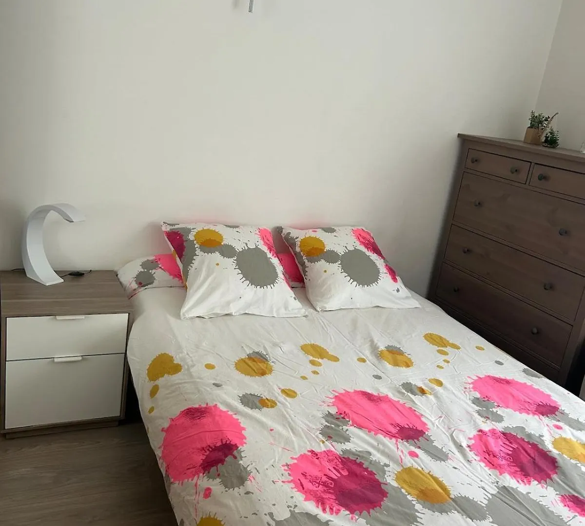 Cozy Apartment With Parking 5 Min From Downtown 엑상프로방스